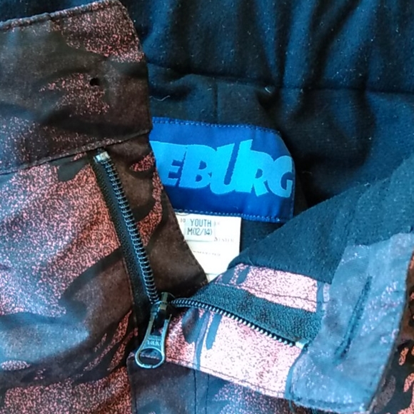 Iceburg Ski Pants - Picture 5 of 7